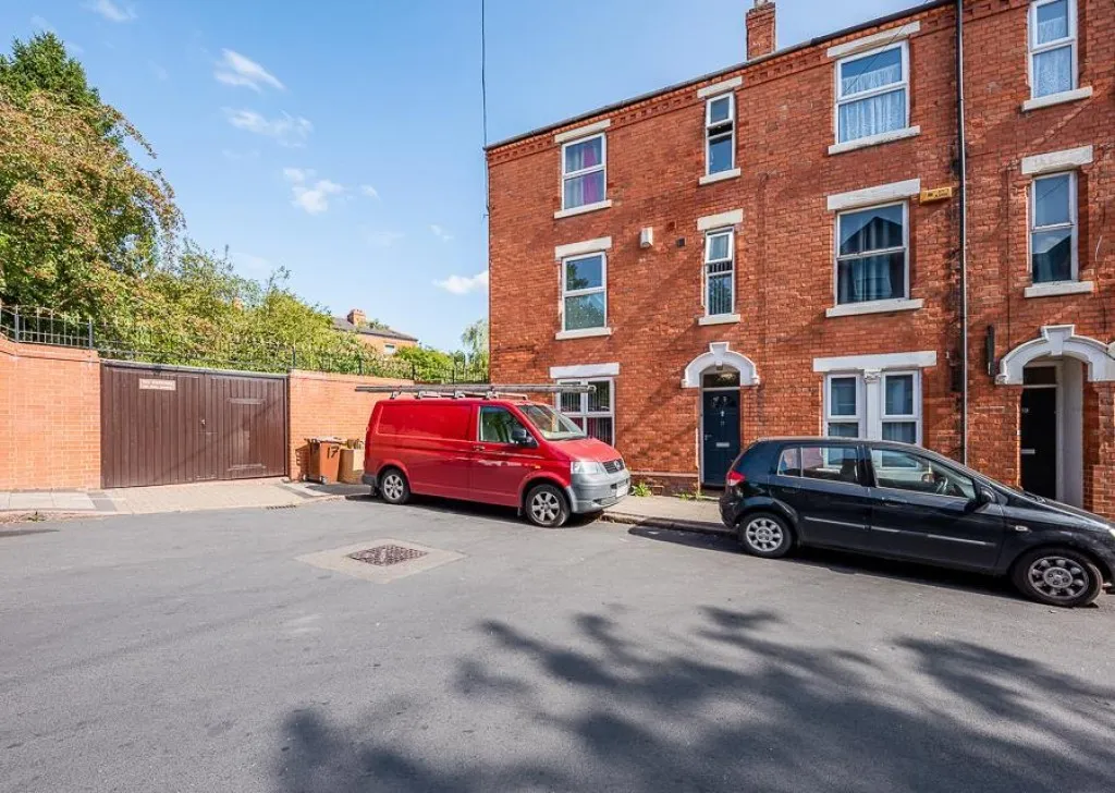St. Stephens Road, Nottingham, NG2, photo 9