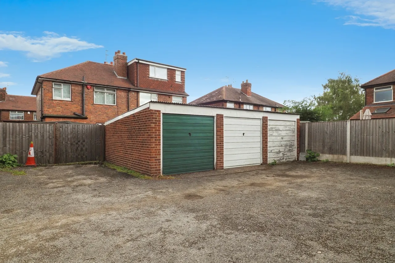 Lower Regent Street, Beeston, Nottingham, Nottinghamshire, NG9, photo 16