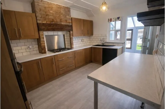 Eastchurch Road, Sheerness, photo 4