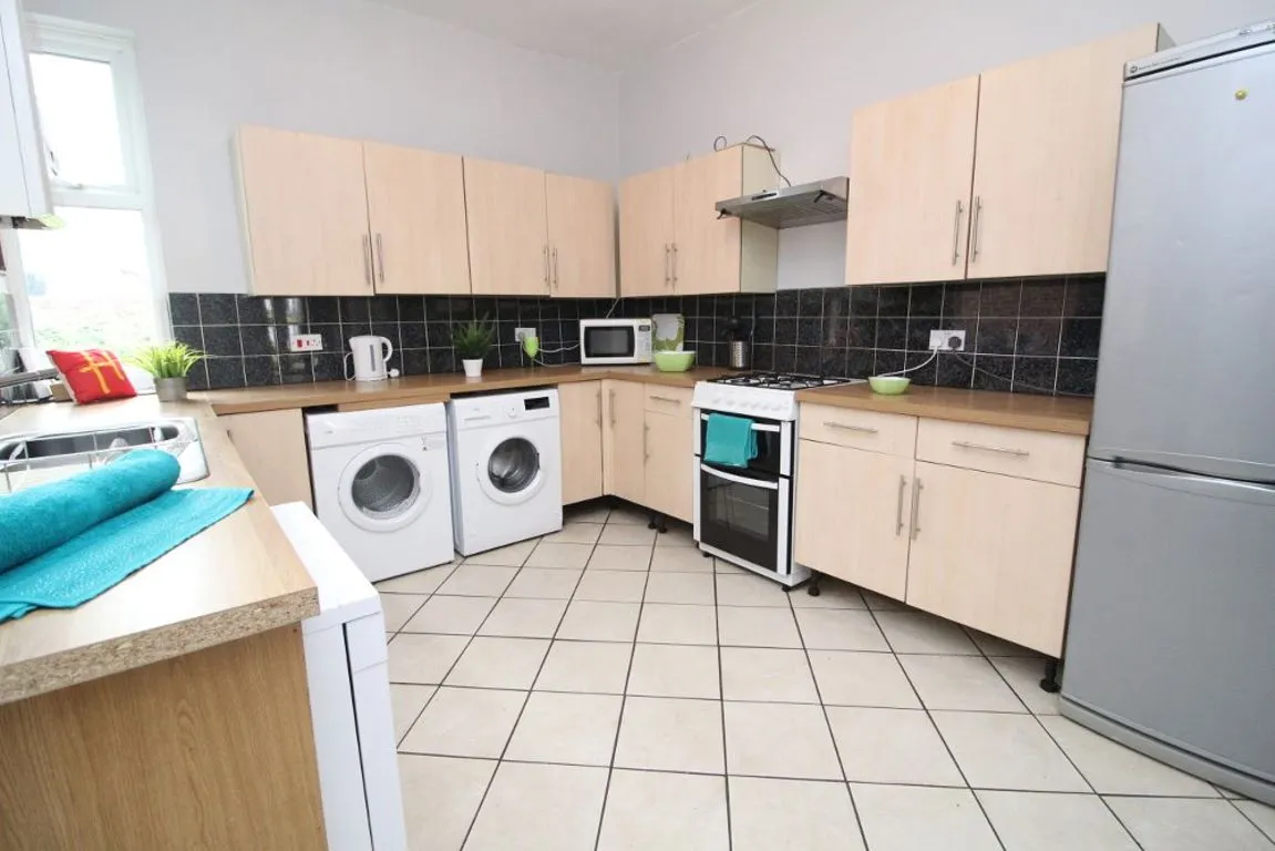Southgrove Road, S10, photo 4