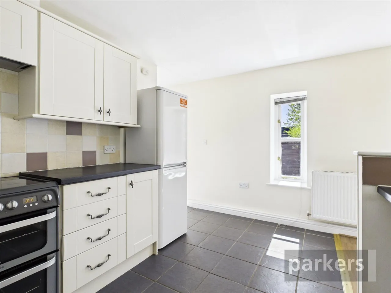Milton Road, Shipton-Under-Wychwood, OX7, photo 9