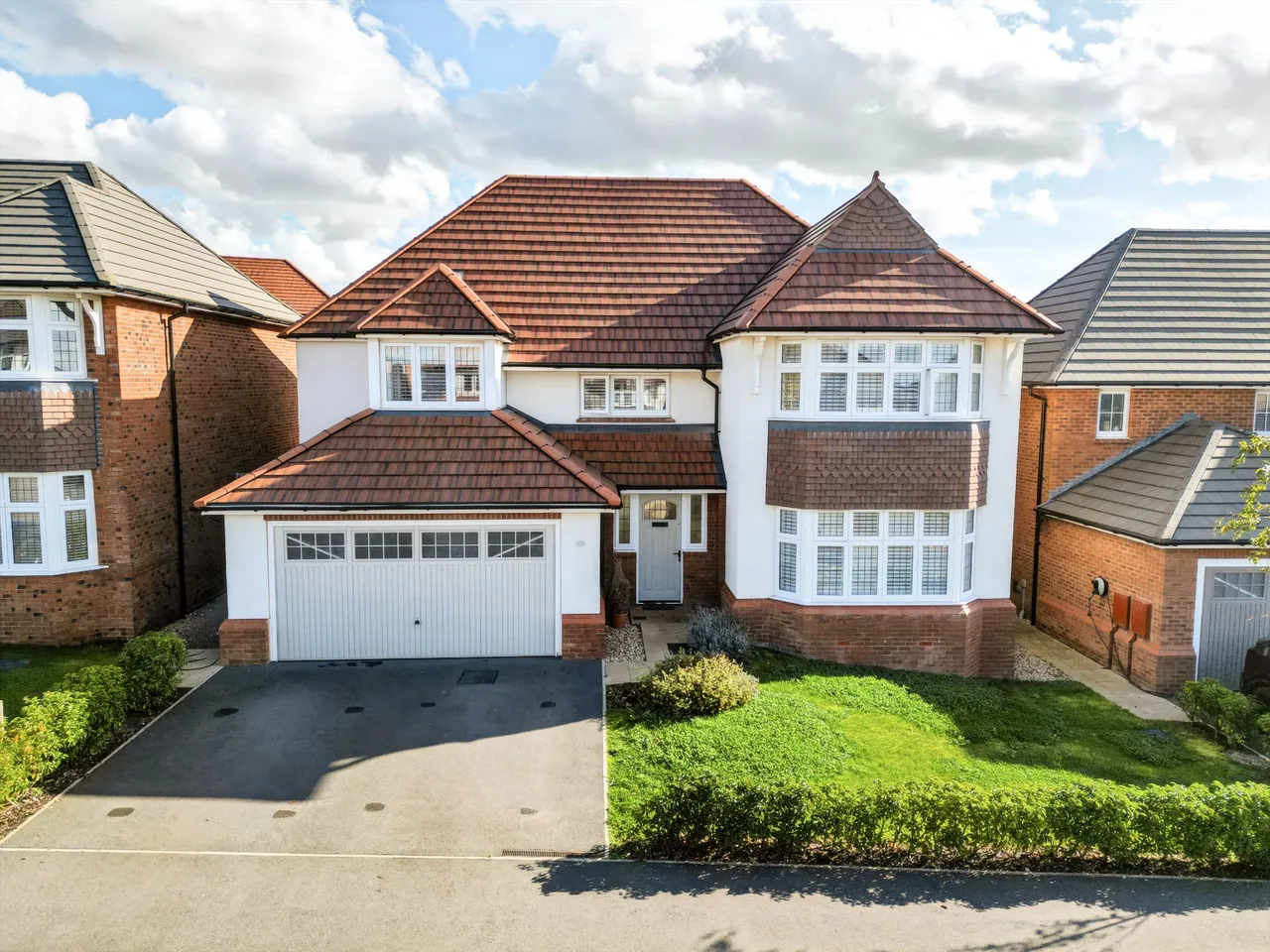 4 bed house for sale, Lurtin Way, Daresbury, WA4