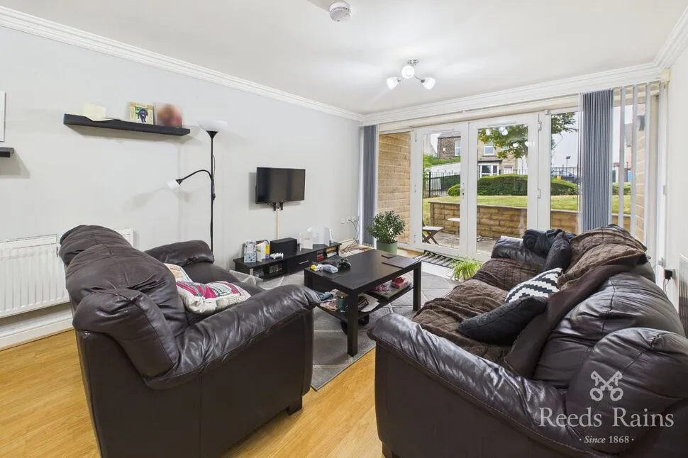 Northfield Court, Sheffield, South Yorkshire, S10, photo 5