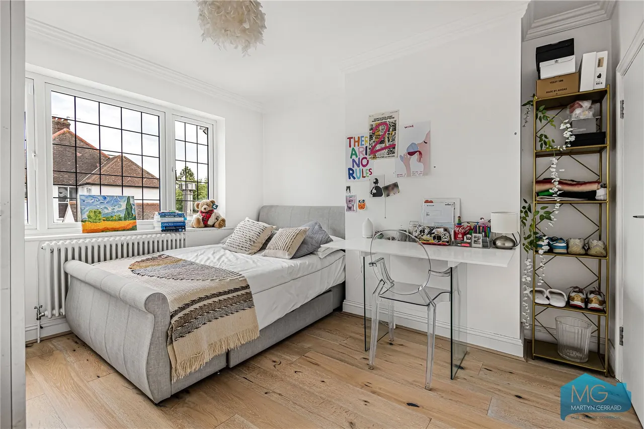 Long Lane, London, N3, photo 11