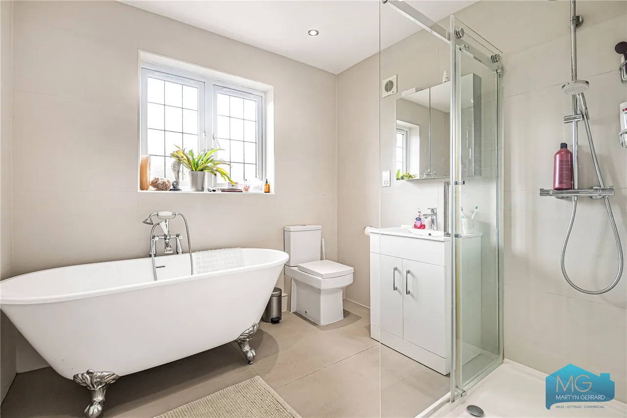 Long Lane, London, N3, photo 12