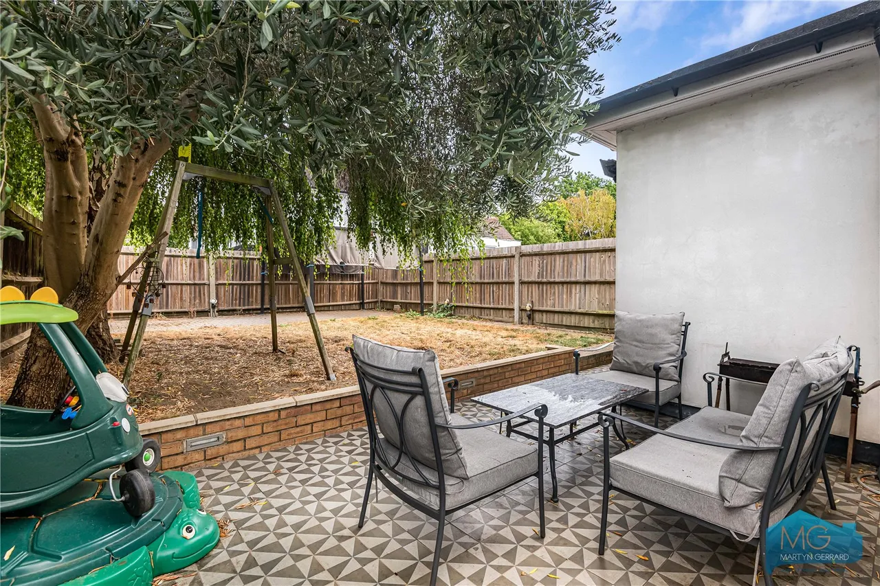 Long Lane, London, N3, photo 17