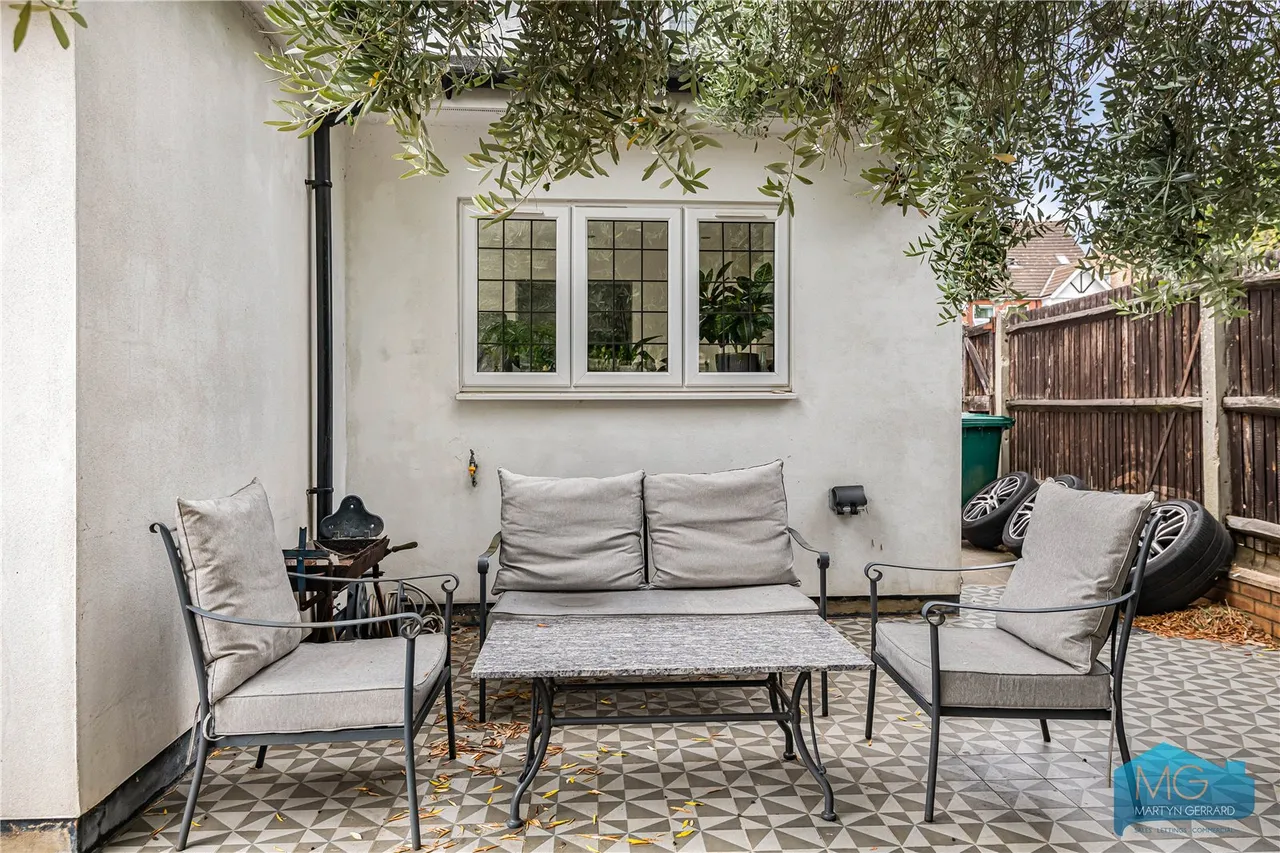 Long Lane, London, N3, photo 19