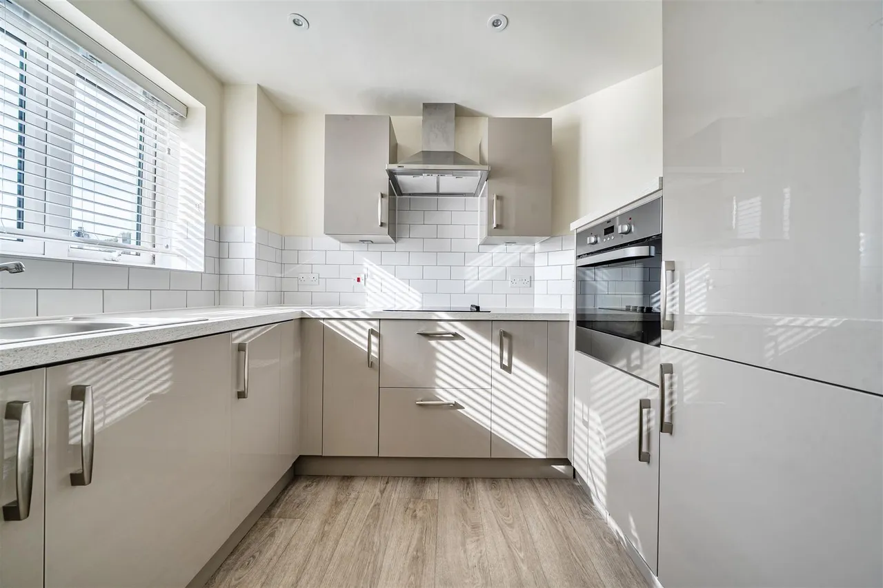 Clarence Street, Market Harborough, LE16, photo 5
