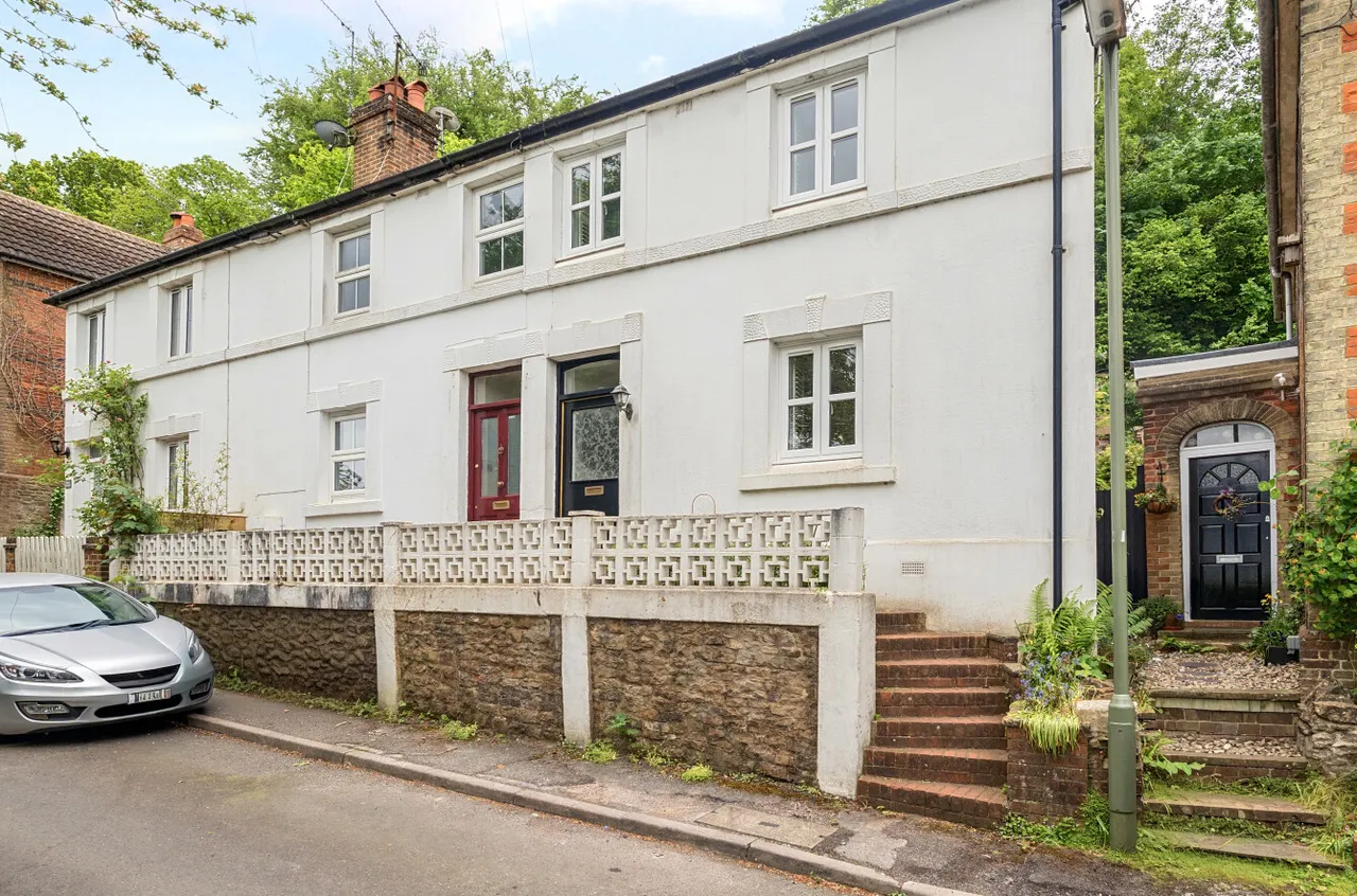 Latimer Road, Godalming, GU7, photo 21