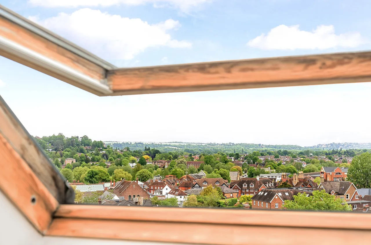 Latimer Road, Godalming, GU7, photo 17