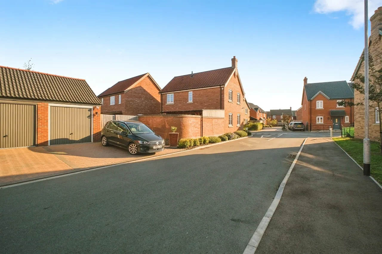 Field Drive, Wyberton, PE21, photo 14
