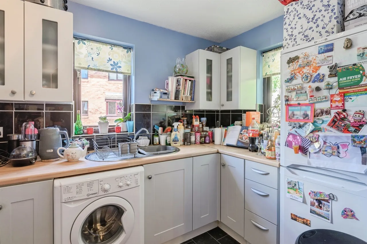 St. Marys Court, Plympton, PL7, photo 5