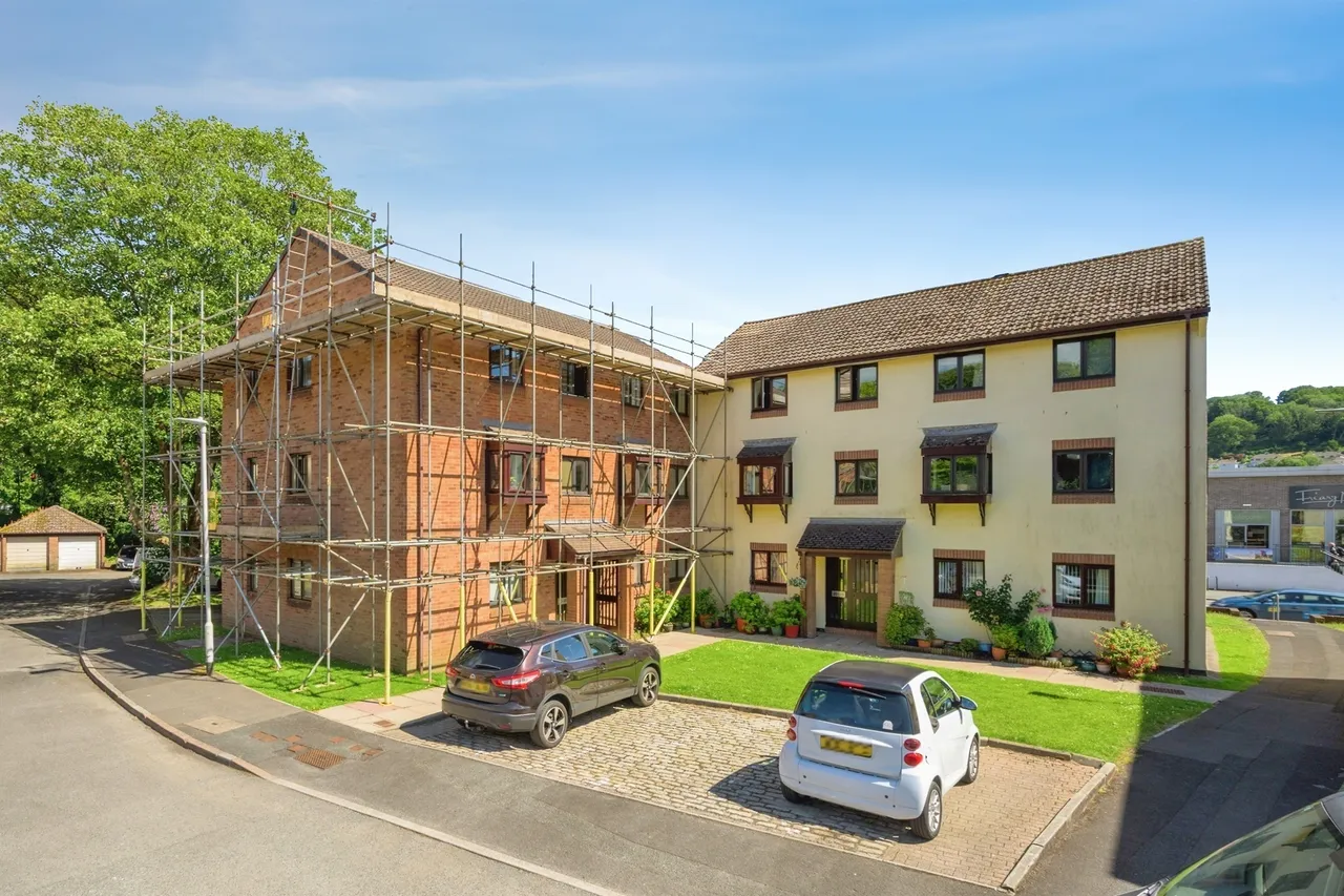 1 bed flat for sale, St. Marys Court, Plympton, PL7