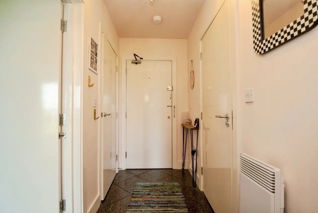 Great Ormes House, Ferry Court, CARDIFF, South Glamorgan, CF11, photo 6