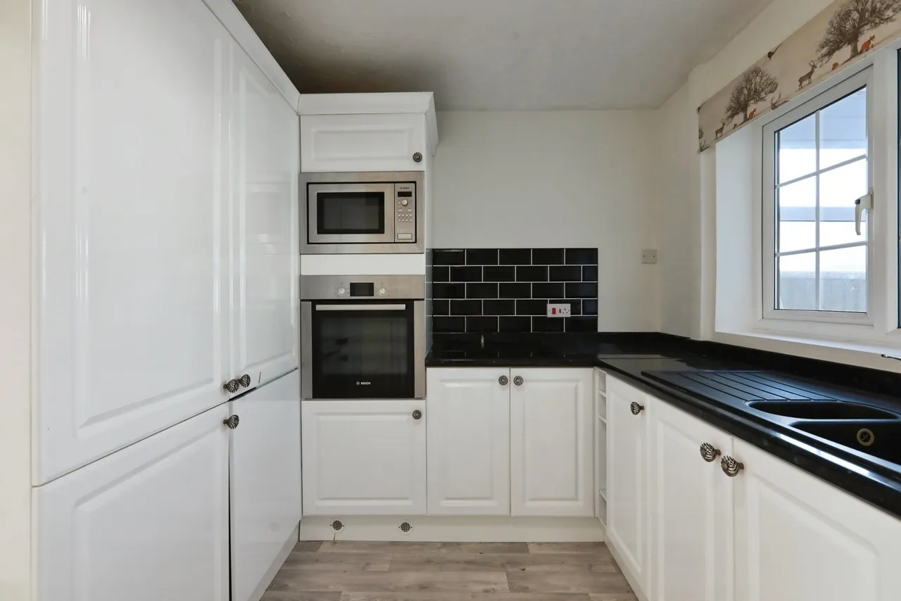 Averill Close, Broadway, WR12, photo 6