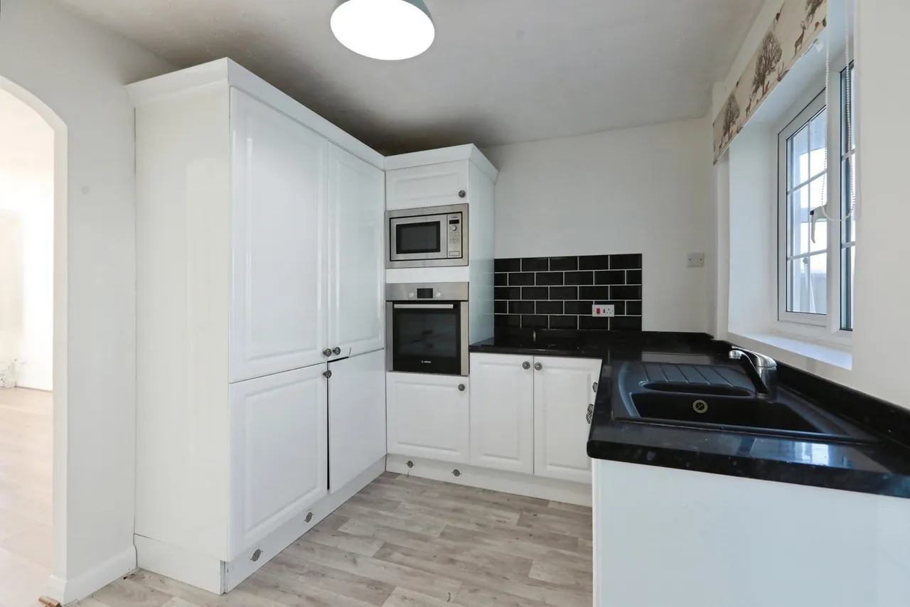 Averill Close, Broadway, WR12, photo 21