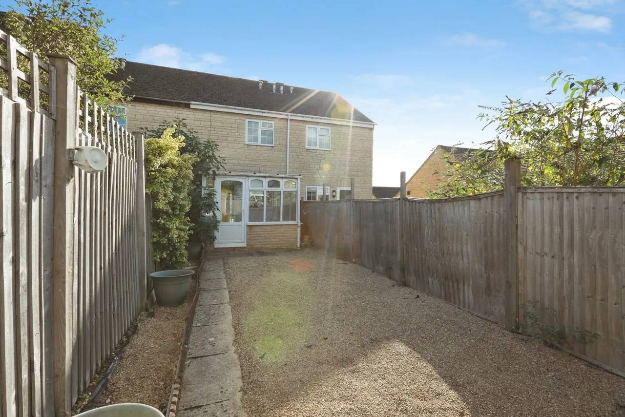 Averill Close, Broadway, WR12, photo 14