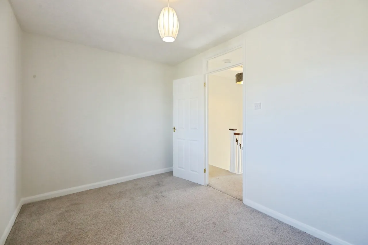 Averill Close, Broadway, WR12, photo 19