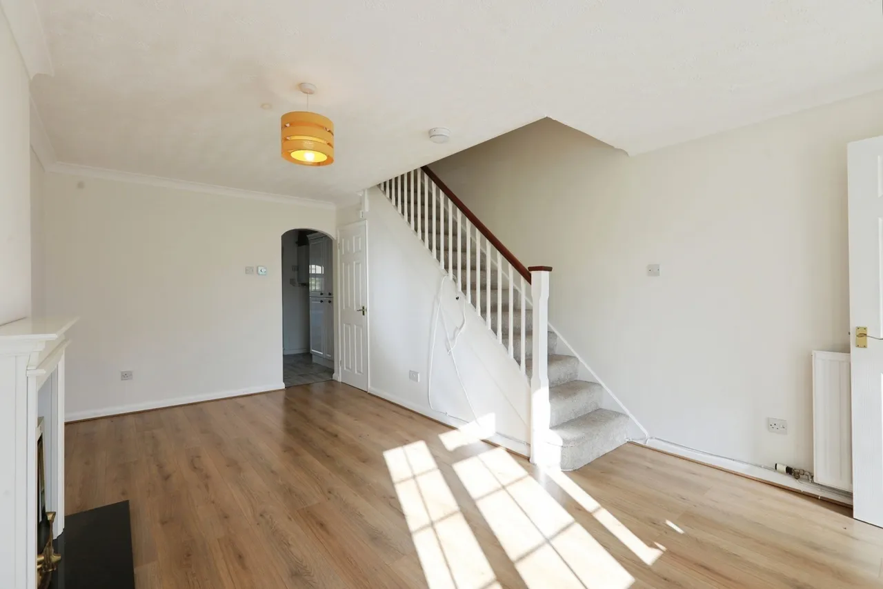 Averill Close, Broadway, WR12, photo 5