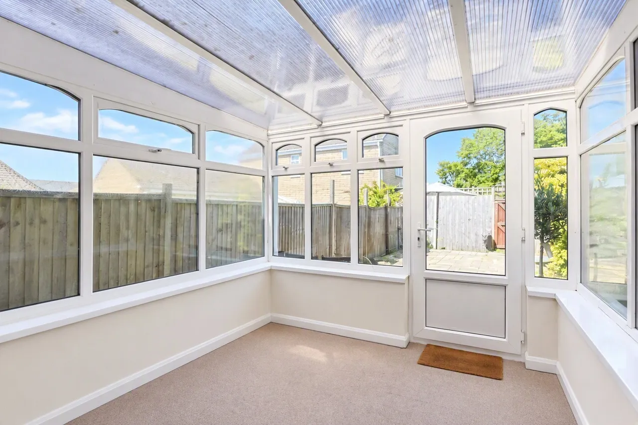 Averill Close, Broadway, WR12, photo 7