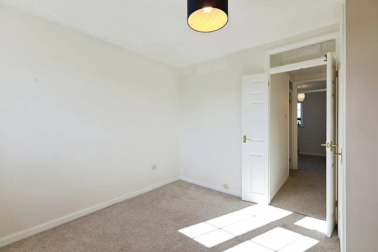 Averill Close, Broadway, WR12, photo 18