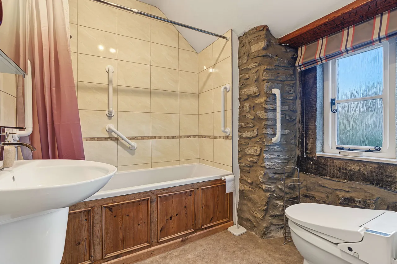 Litton, Buxton, SK17, photo 15
