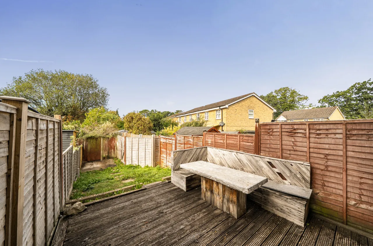 Barons Mead, Maybush, SO16, photo 11