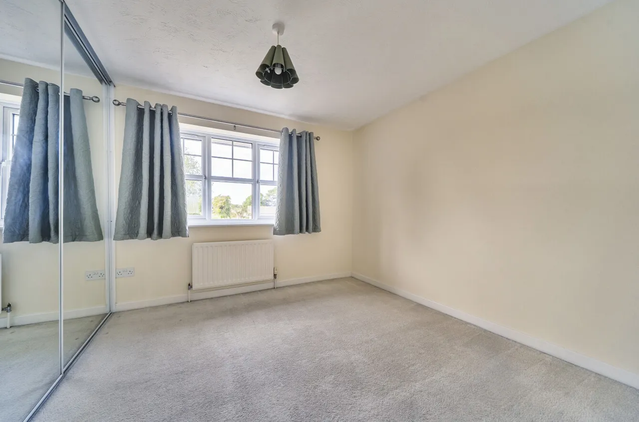 Barons Mead, Maybush, SO16, photo 7