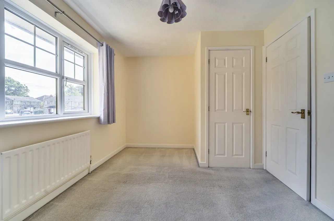 Barons Mead, Maybush, SO16, photo 10