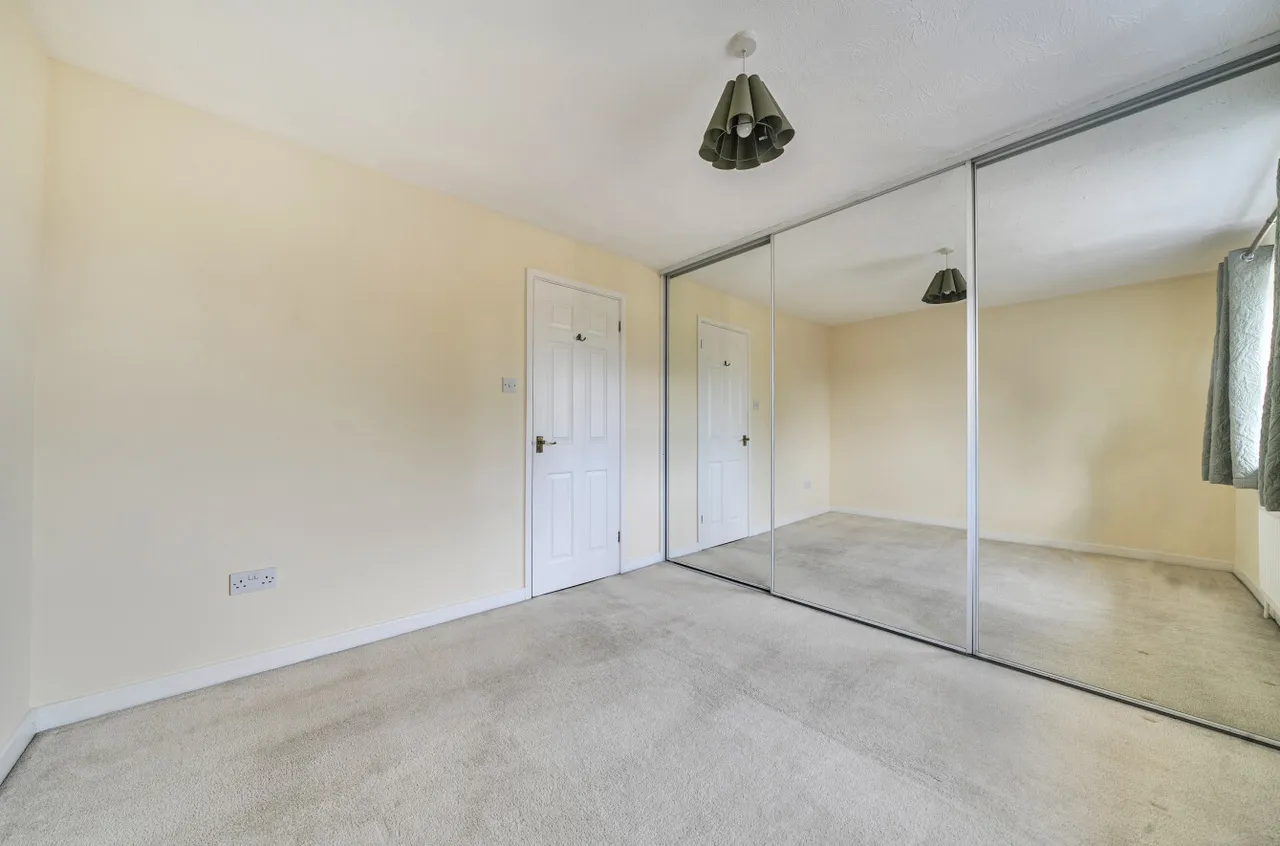 Barons Mead, Maybush, SO16, photo 8