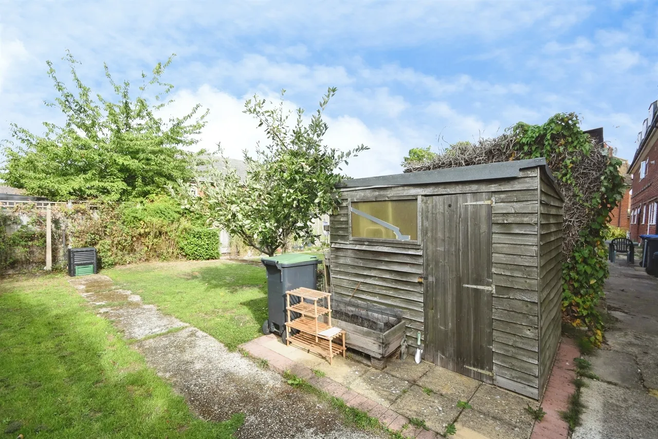 Queensway, Ongar, CM5, photo 12