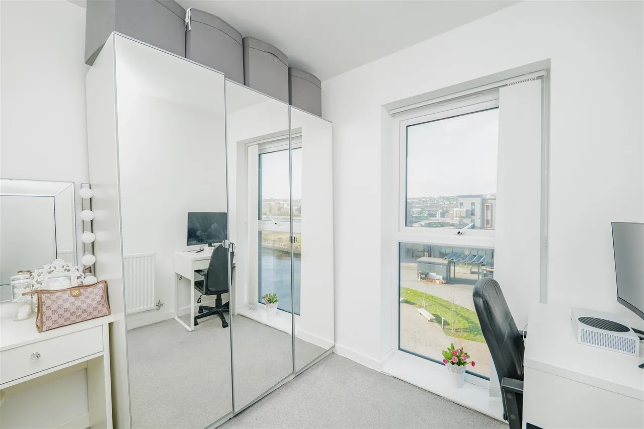 Ffordd Penrhyn, Barry, CF62 5DH, photo 13