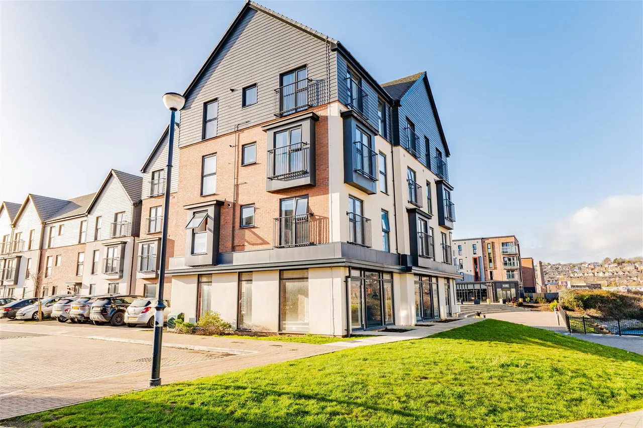 Ffordd Penrhyn, Barry, CF62 5DH, photo 21