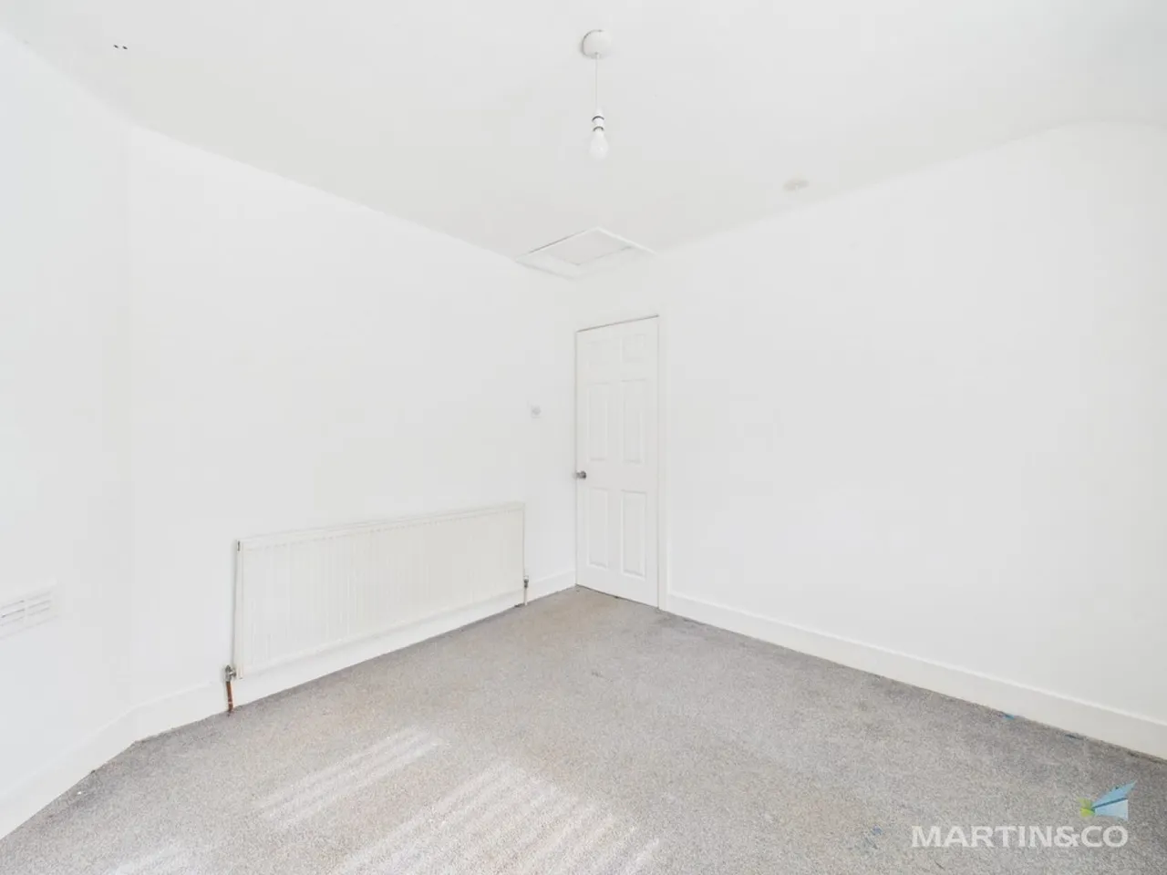 Ivy Lane, Moreton, Wirral, photo 9