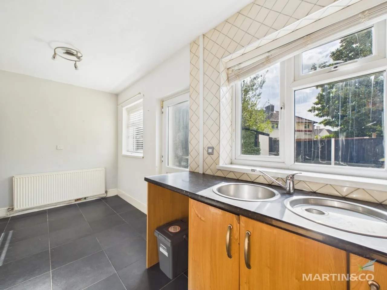 Ivy Lane, Moreton, Wirral, photo 6