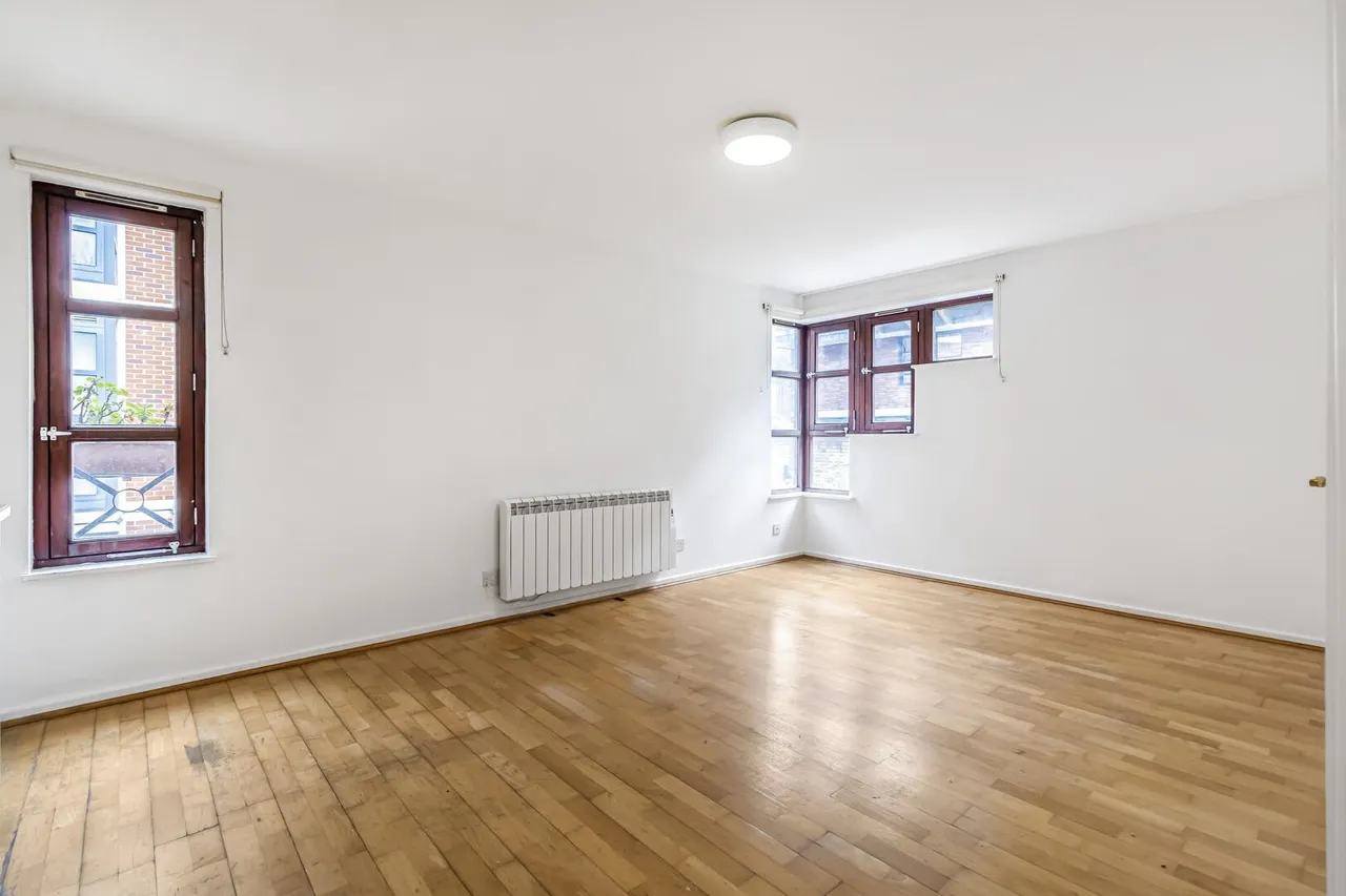 1 bed flat for sale — Garden Terrace Pimlico, London SW1V 2PX