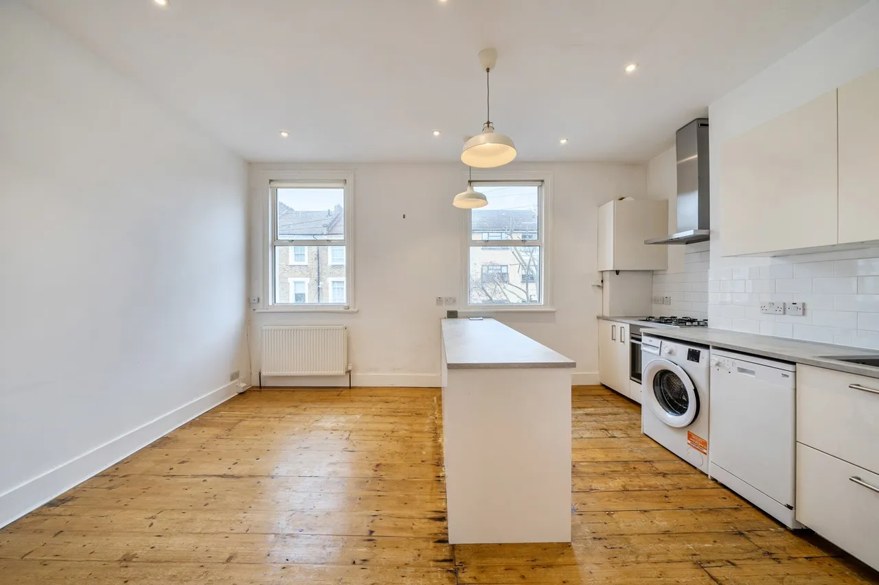 Maude Road, SE5, photo 13