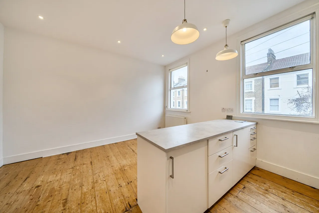 Maude Road, SE5, photo 11