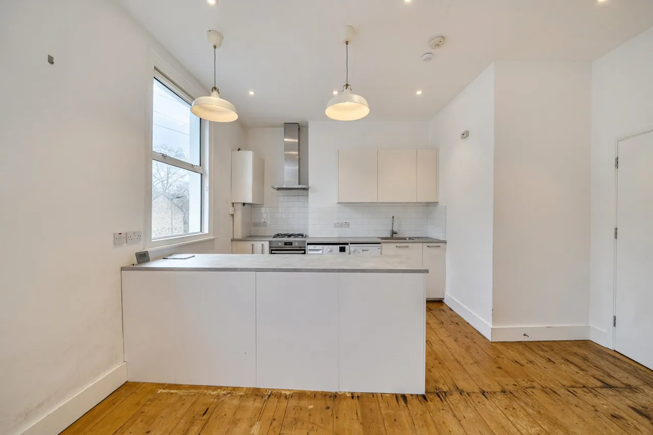 Maude Road, SE5, photo 3