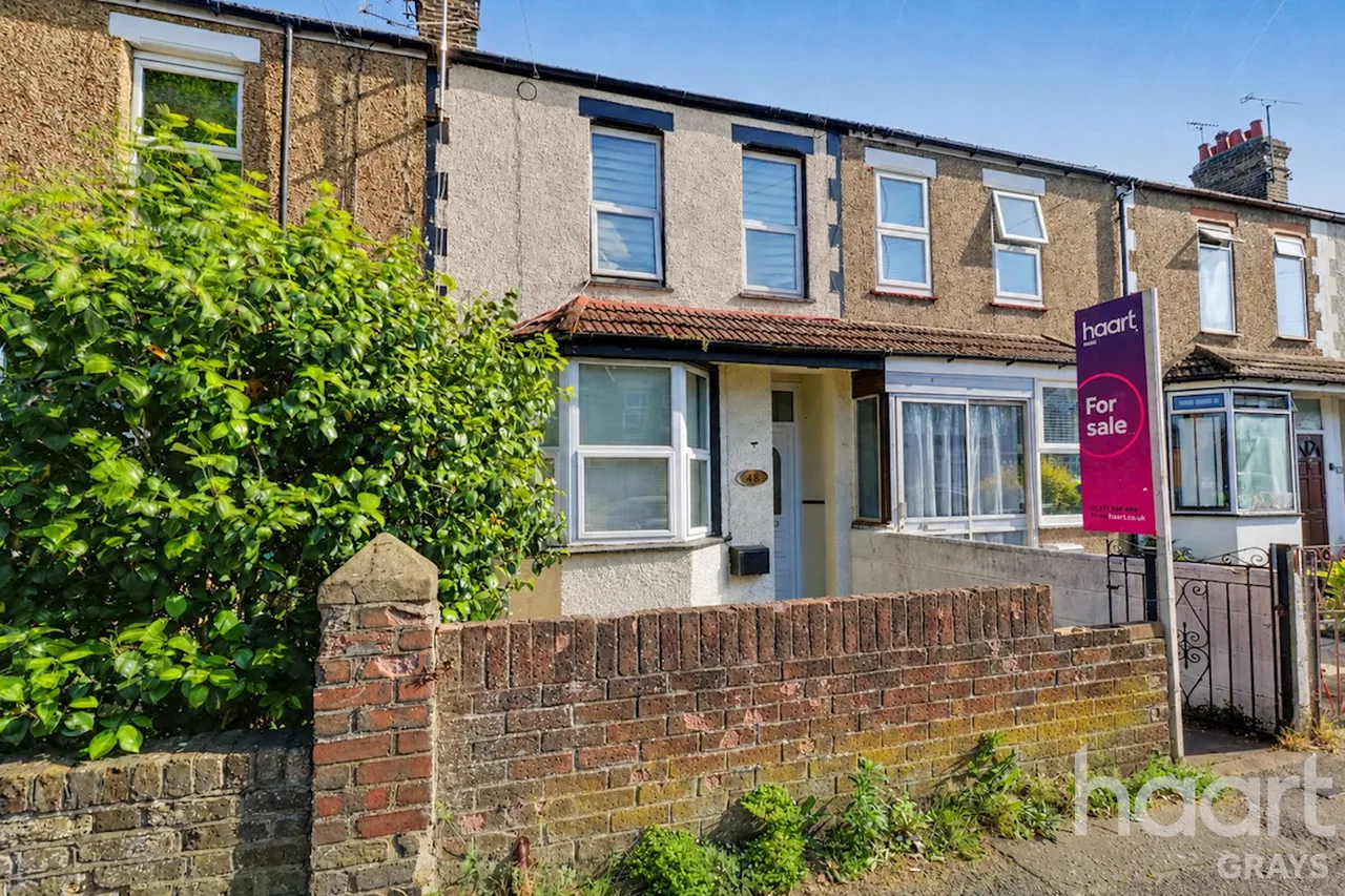 4 bed house for sale, Chadwell Road, Grays, RM17