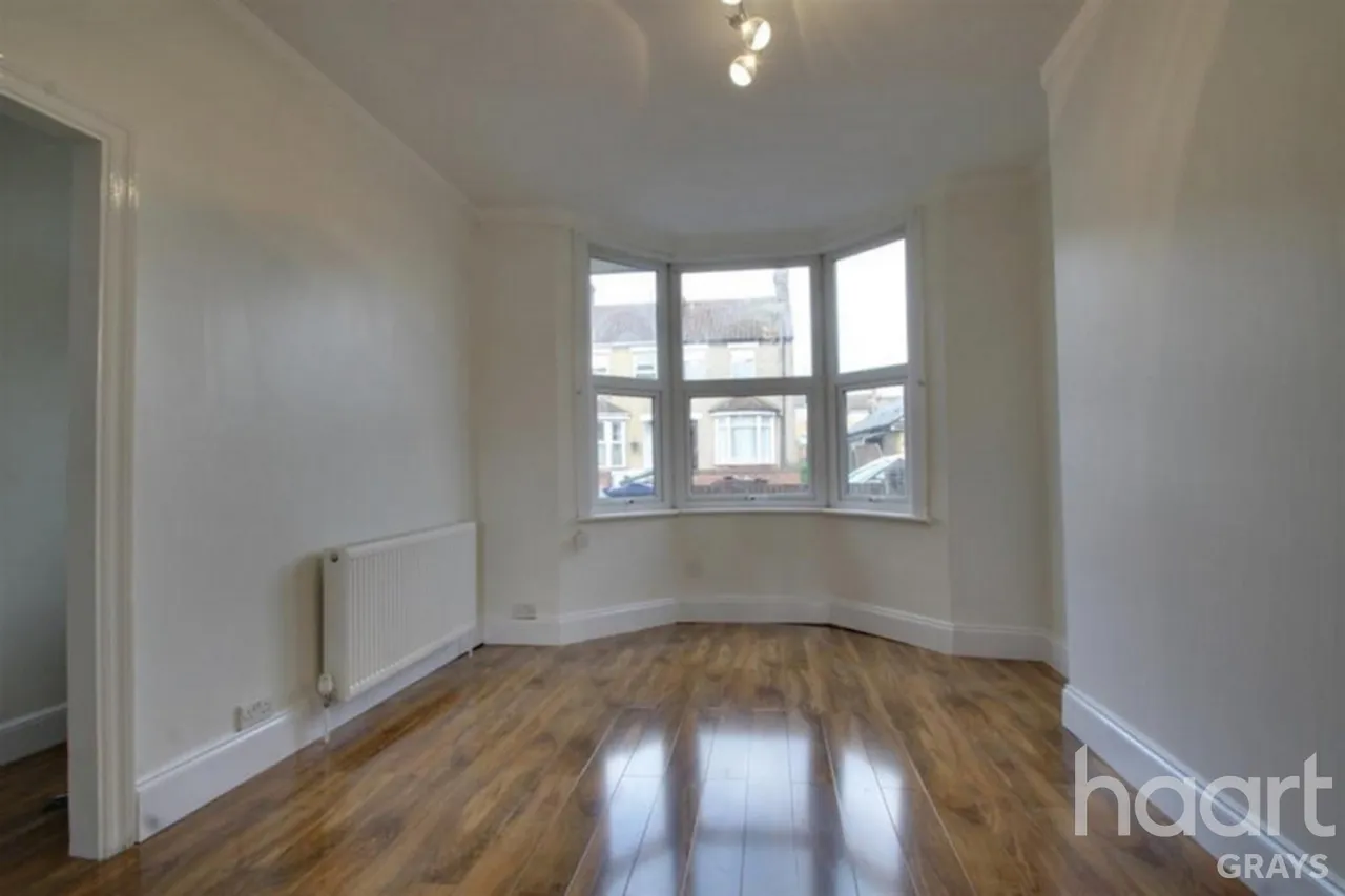 Chadwell Road, Grays, RM17, photo 6