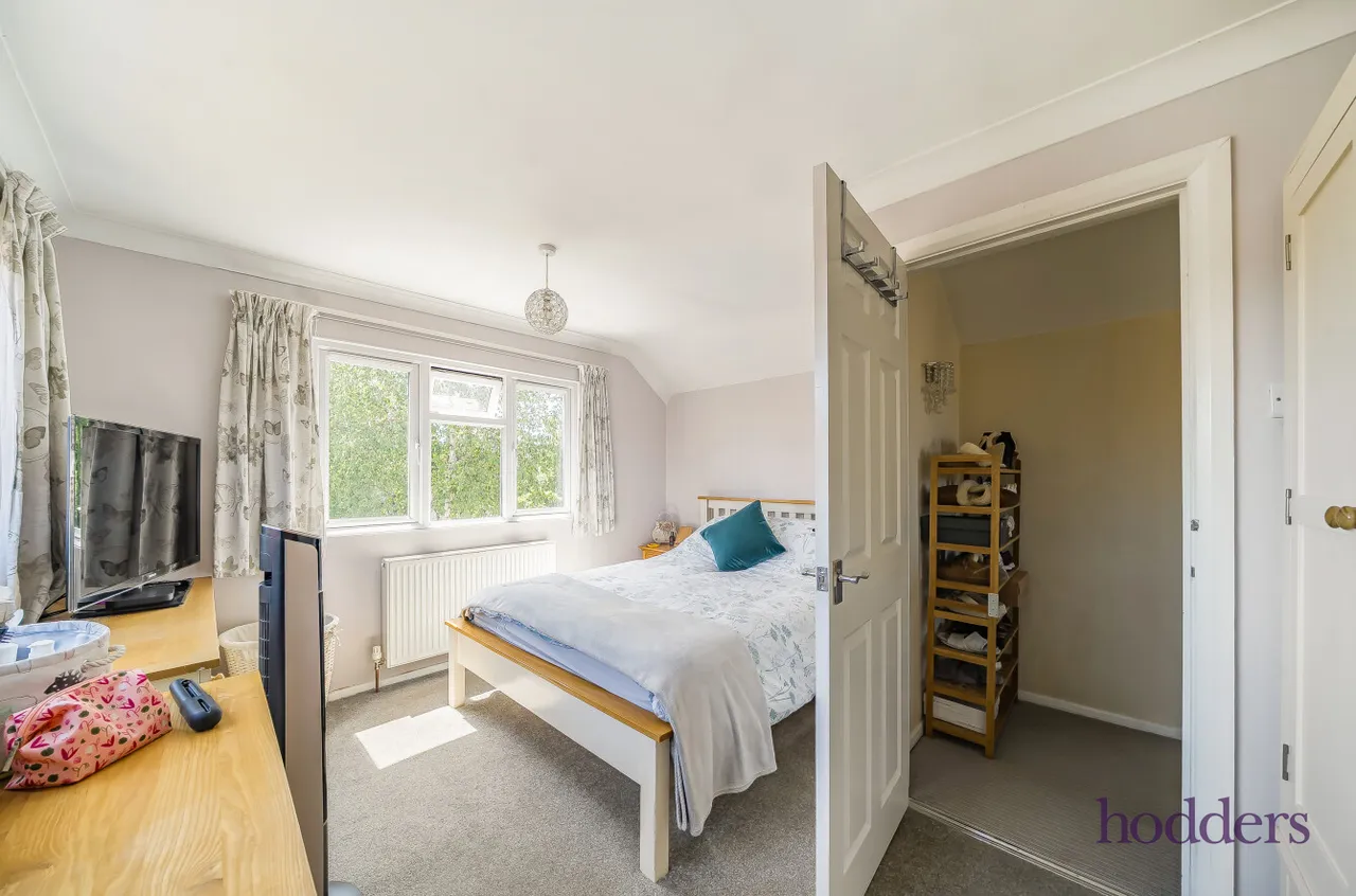 Mowbray Avenue, Byfleet, KT14, photo 6