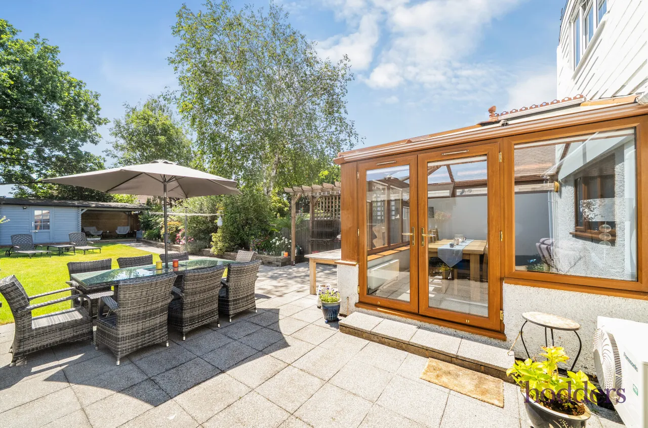Mowbray Avenue, Byfleet, KT14, photo 22
