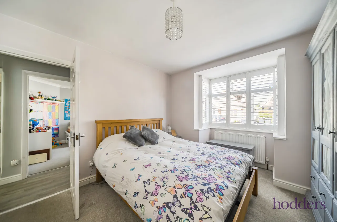 Mowbray Avenue, Byfleet, KT14, photo 18
