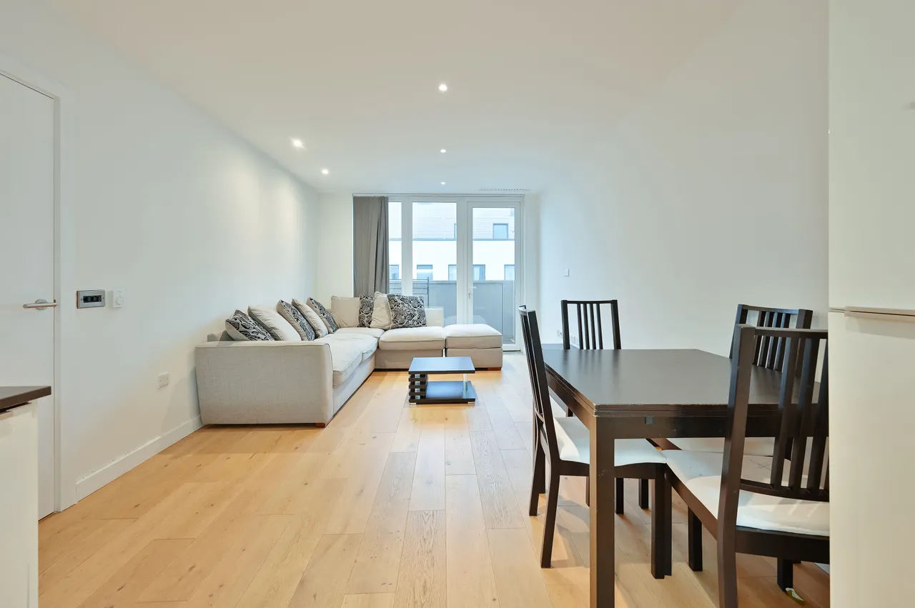 Flat 44, Cara House, 48 Capitol Way, London, photo 5