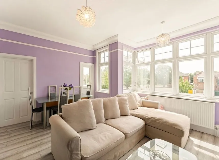 Lynton Road, Acton, W3, photo 2