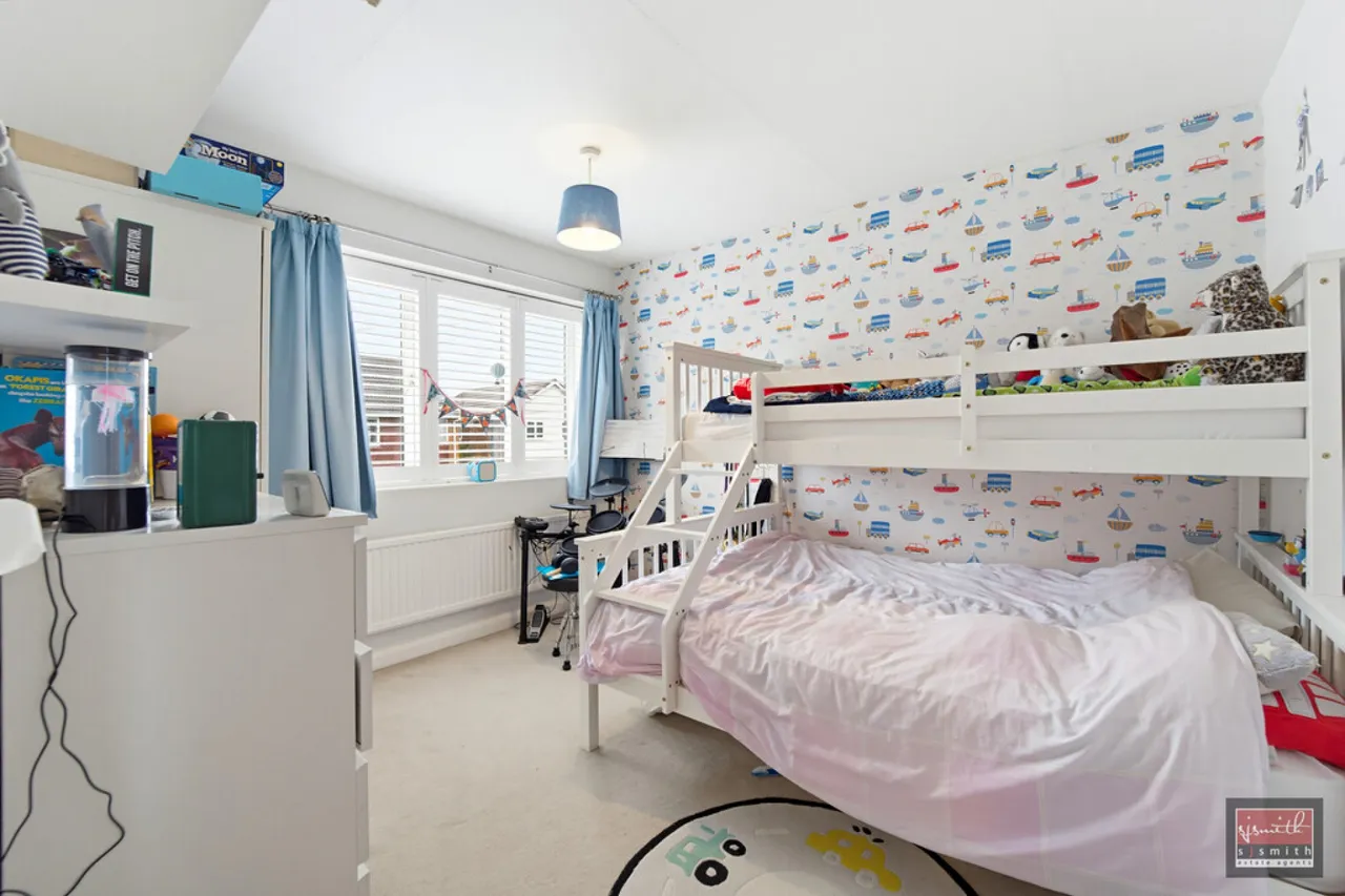 Percy Avenue, Ashford, TW15, photo 8