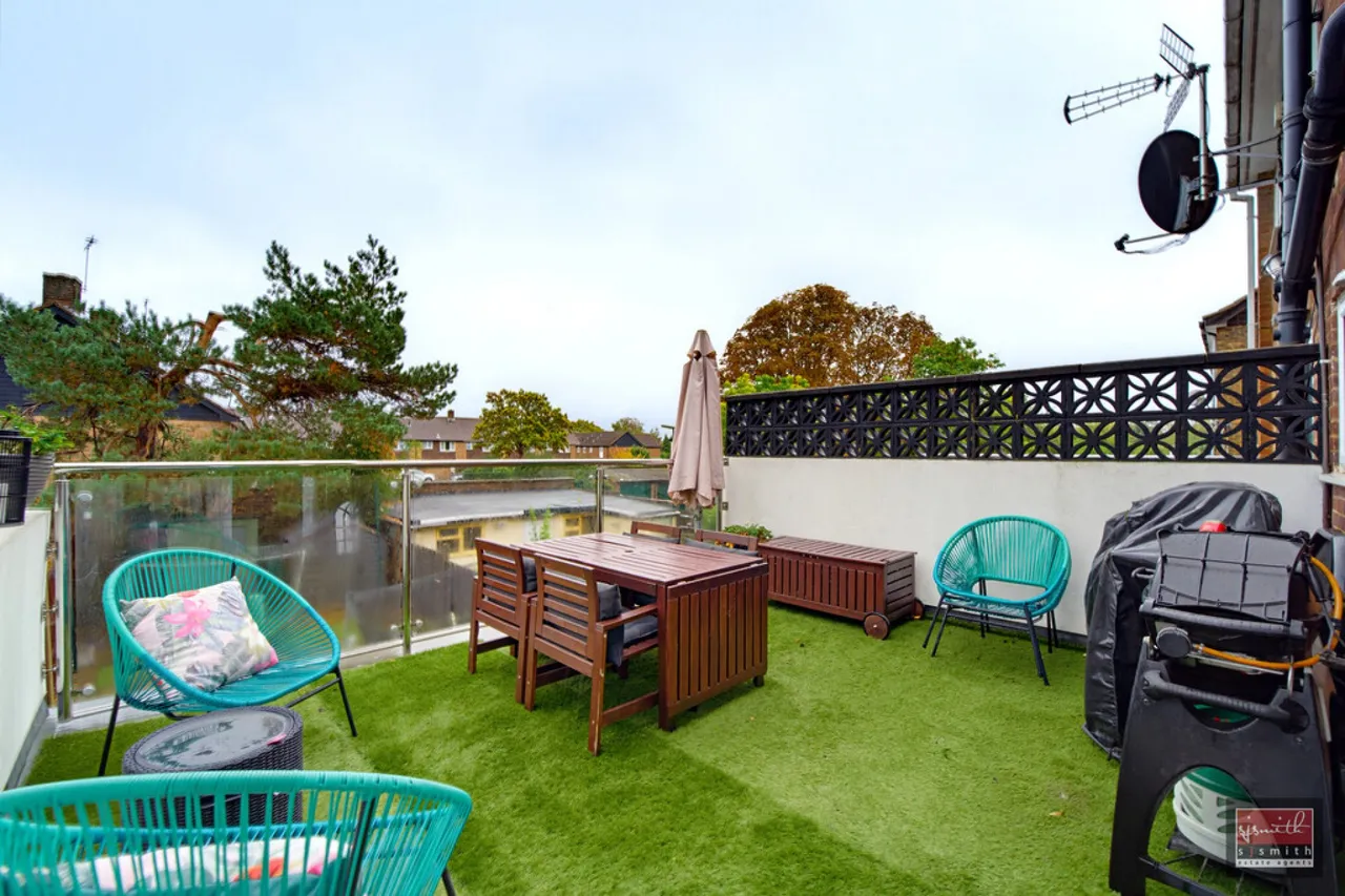 Percy Avenue, Ashford, TW15, photo 19