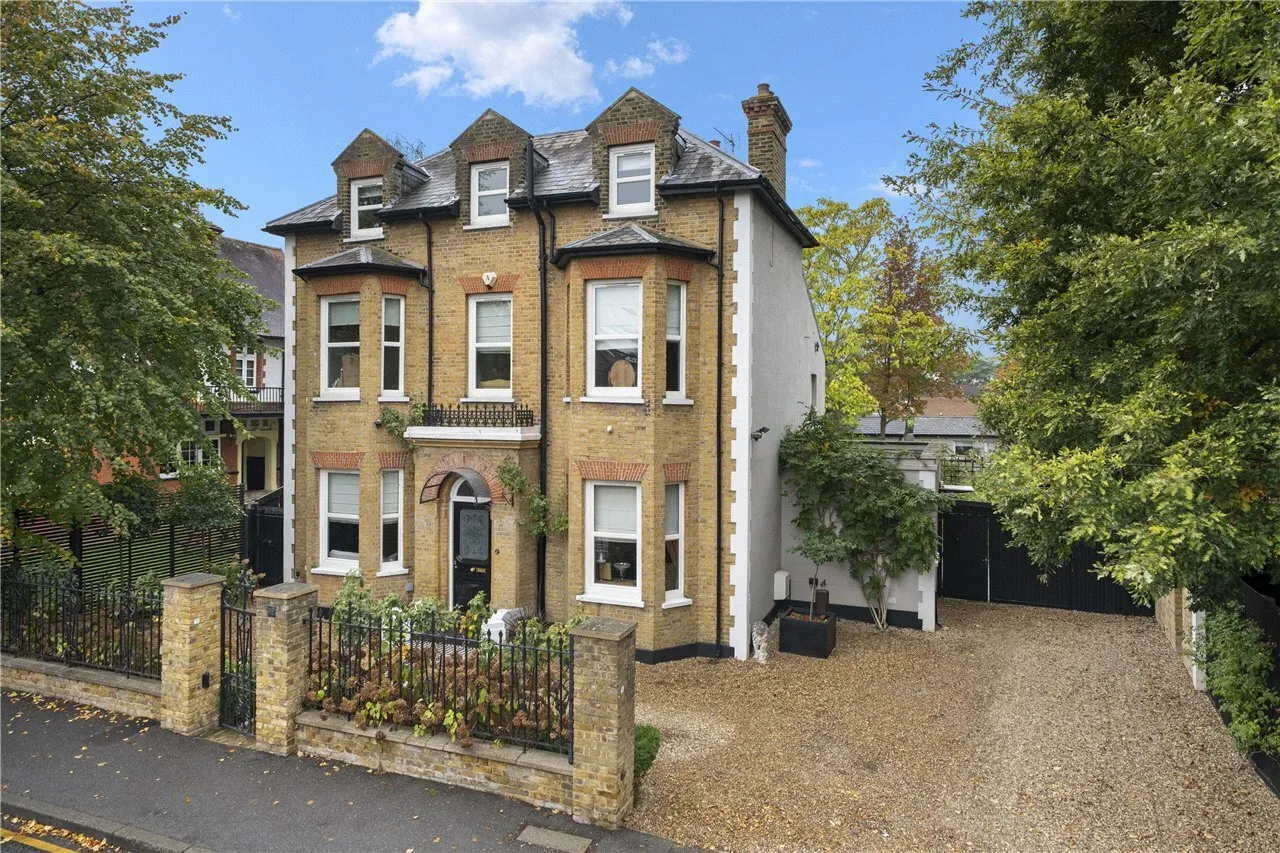 5 bed house for sale, Coombe Road, New Malden, KT3