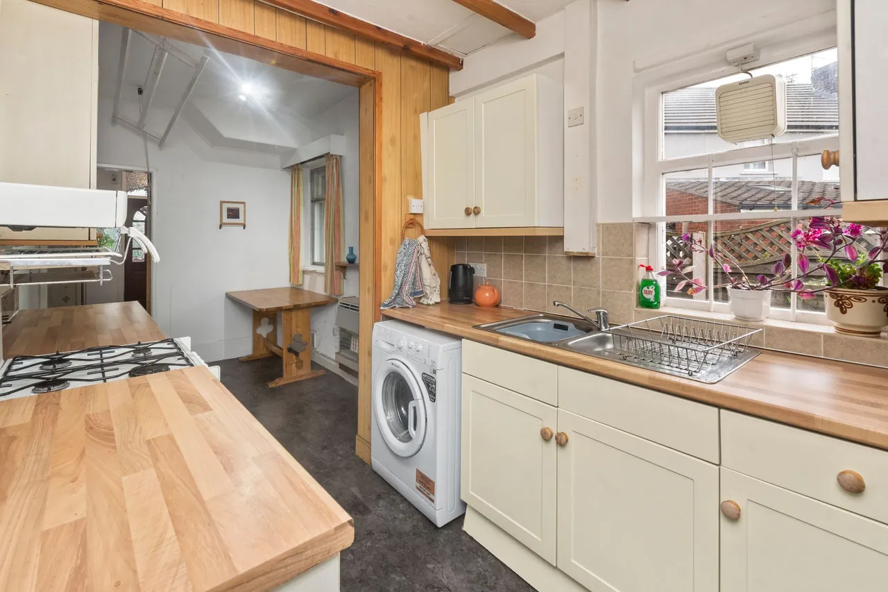 Daresbury Road, Eccleston, St. Helens, WA10 5DY, photo 12